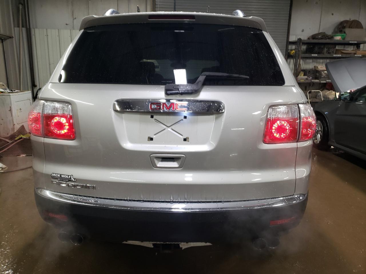2008 GMC Acadia - Image 6