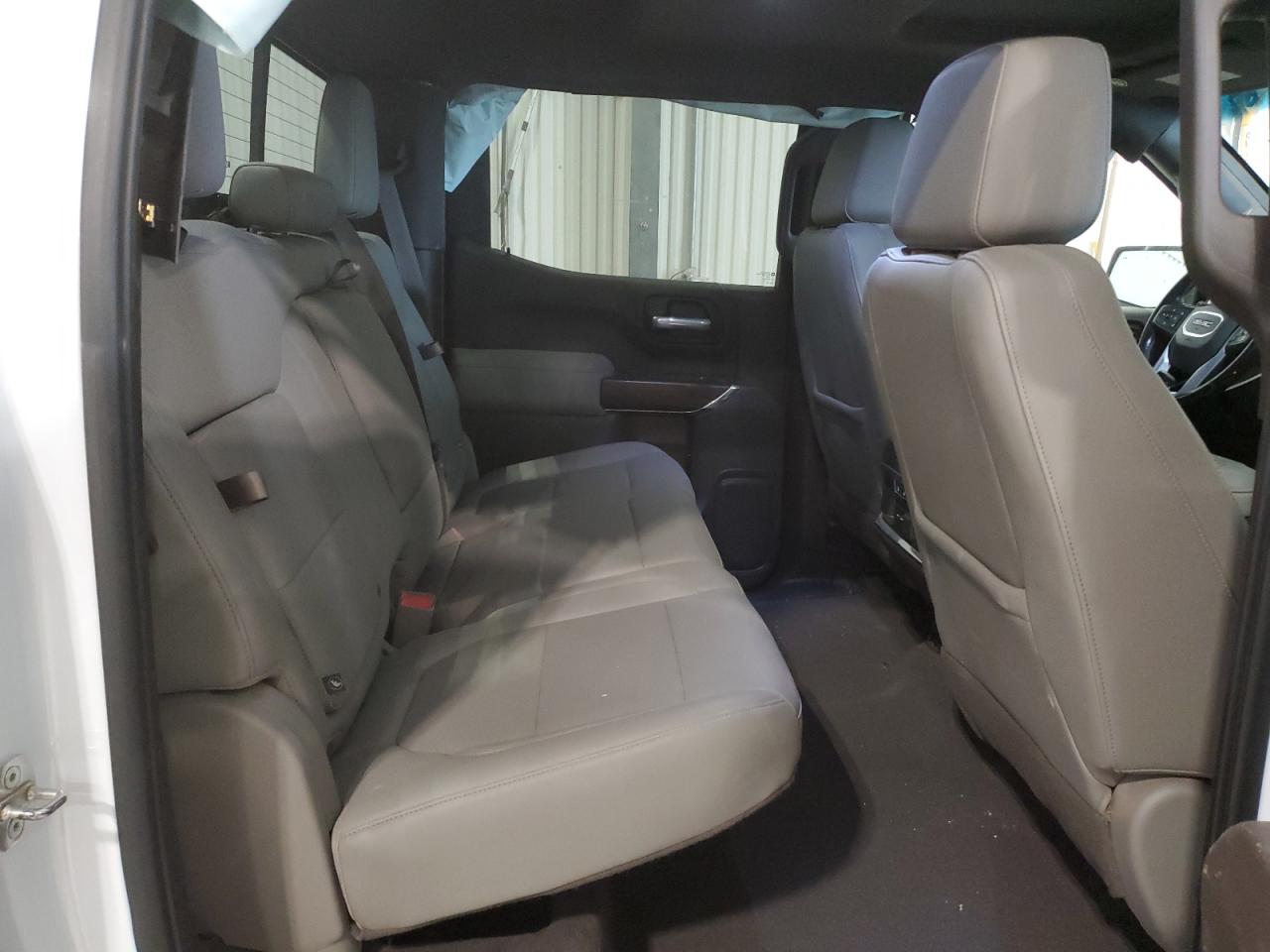 2019 GMC Sierra - Image 10