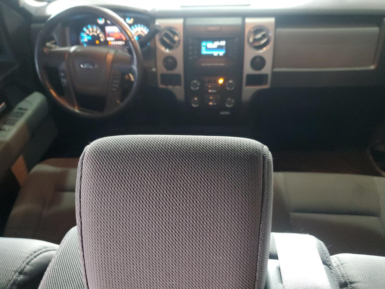 2013 Ford F-150 - Image 8