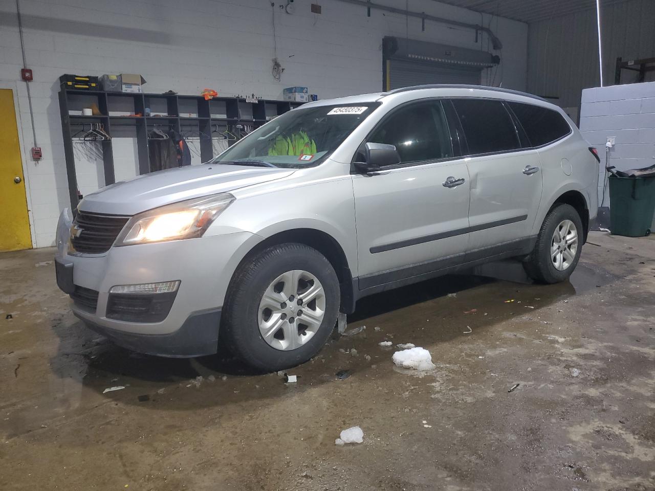 2016 Chevrolet Traverse - Image 1