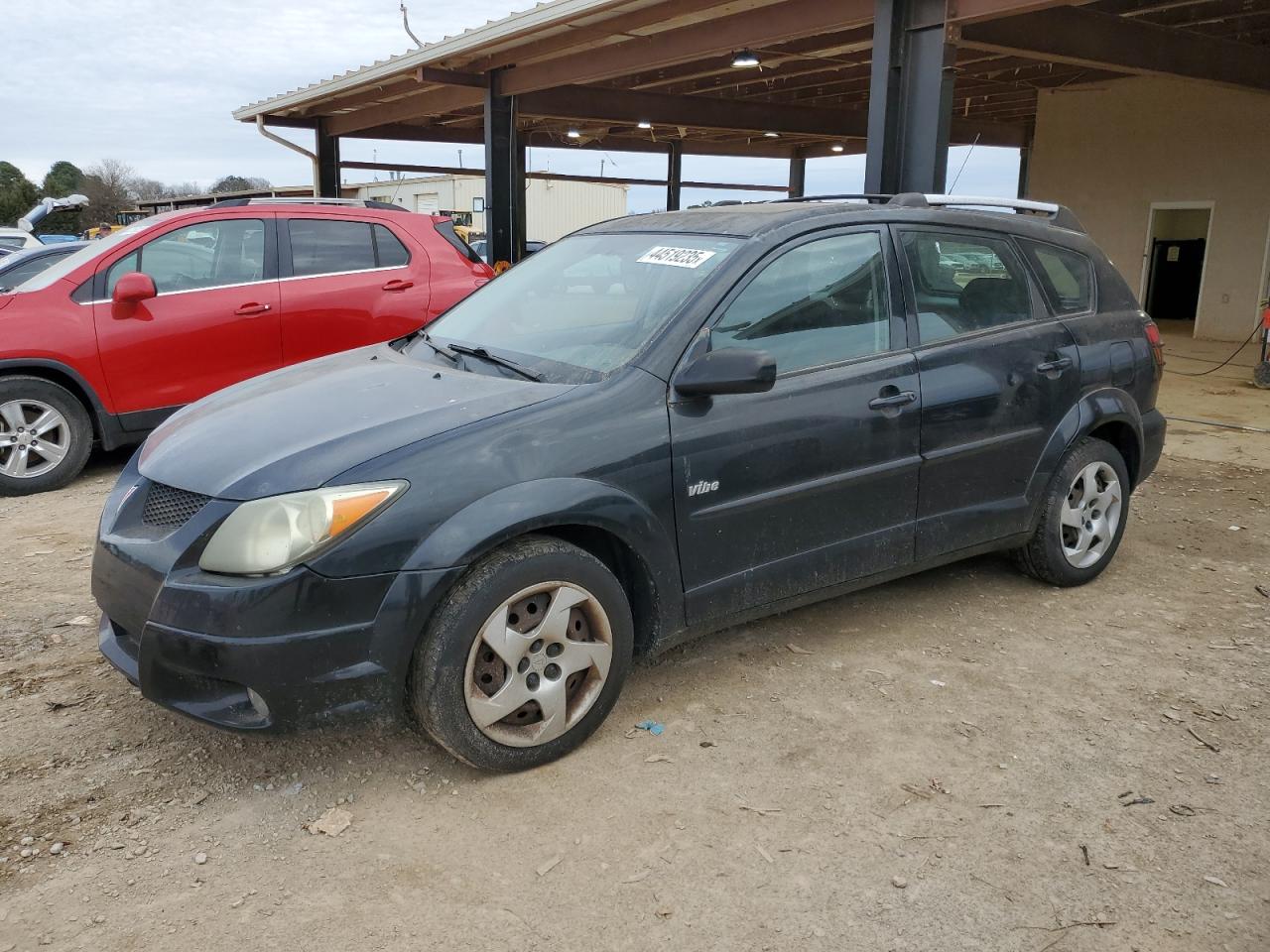 2004 Pontiac Vibe - Image 1