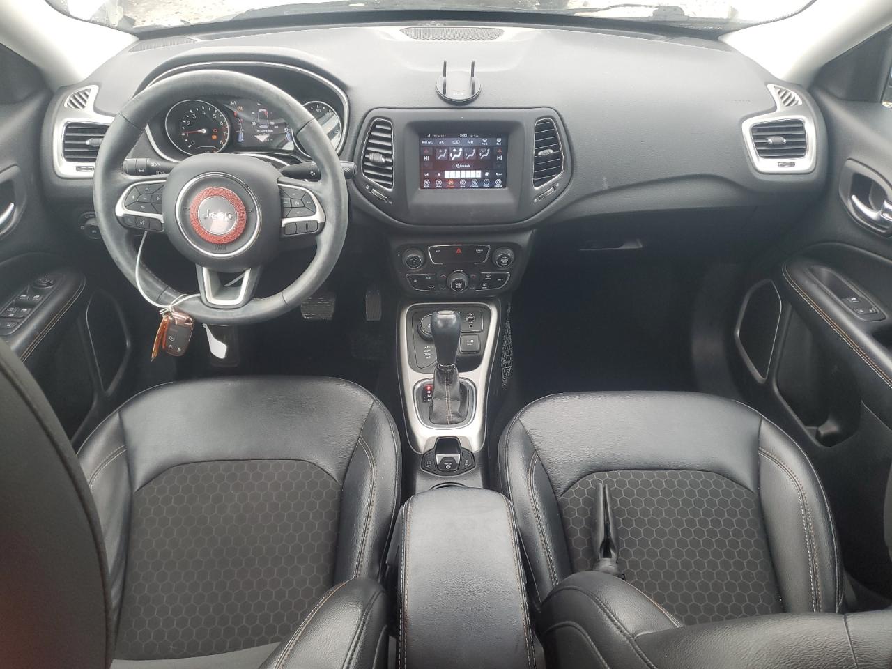 2019 Jeep Compass - Image 8