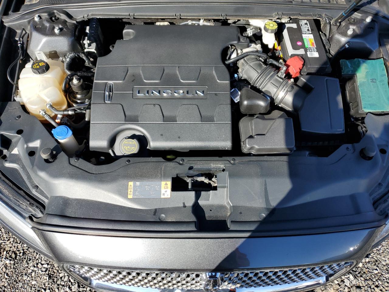 2020 Lincoln Continental - Image 12