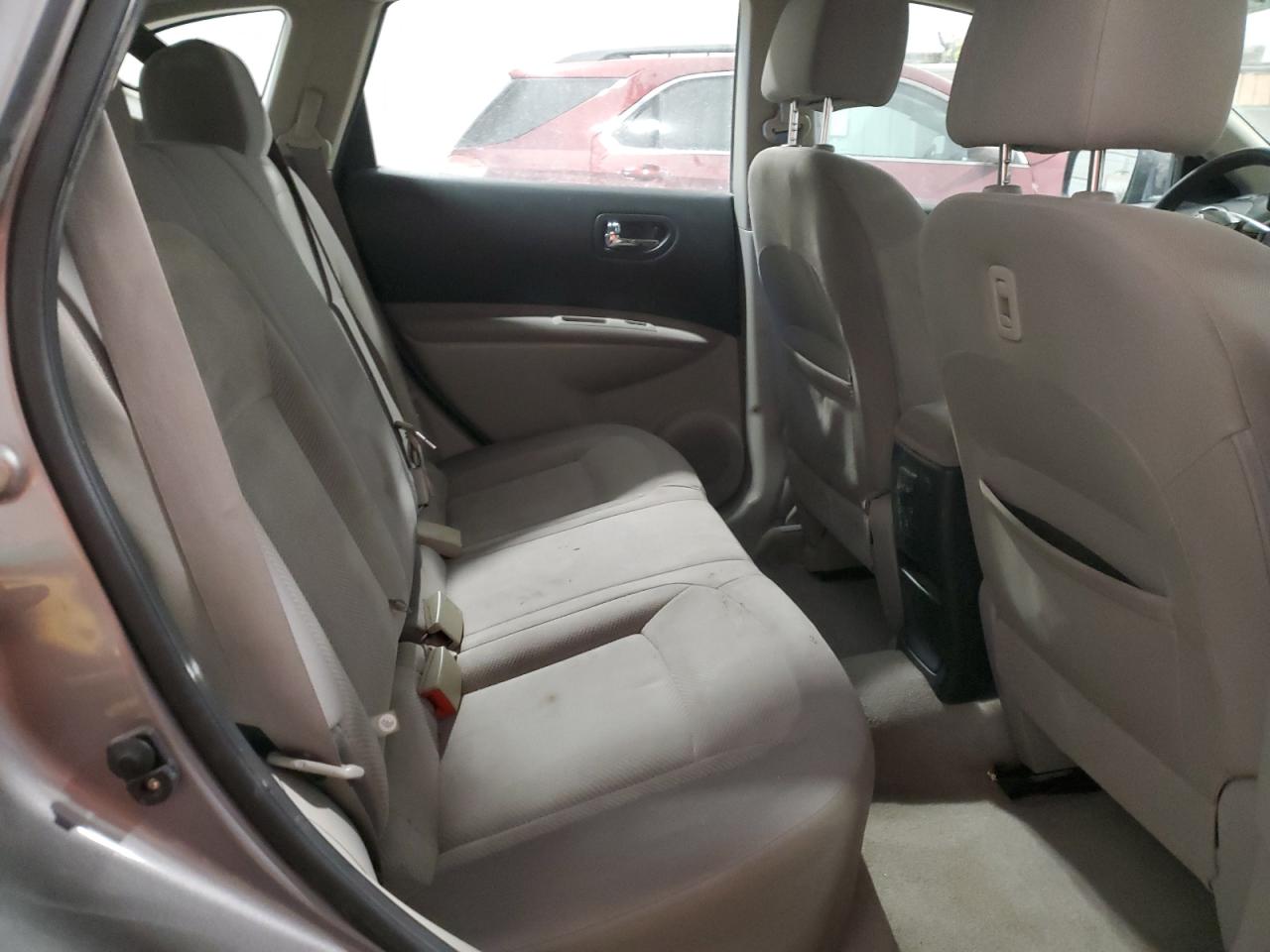 2012 Nissan Rogue - Image 11