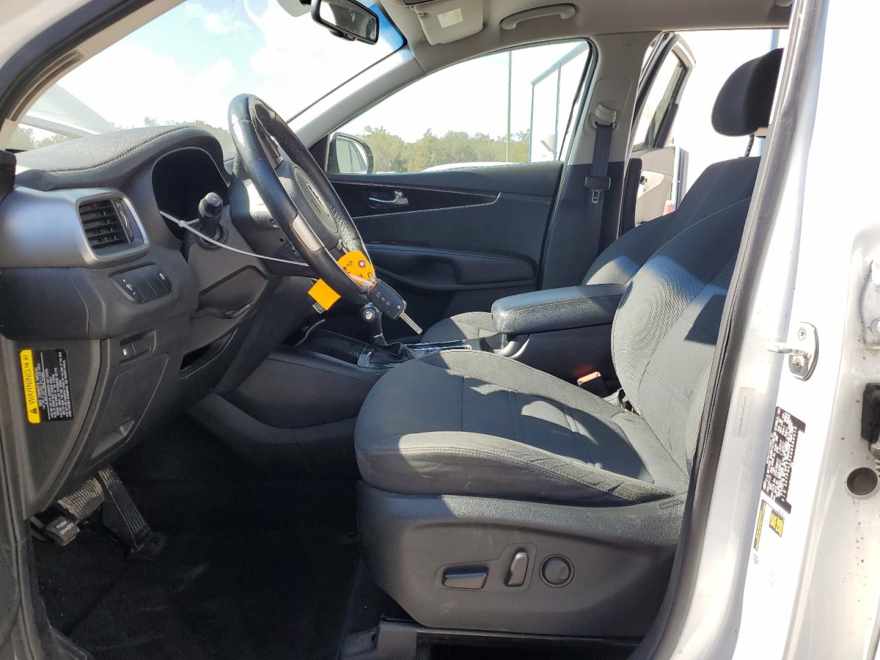 2016 Kia Sorento - Image 7