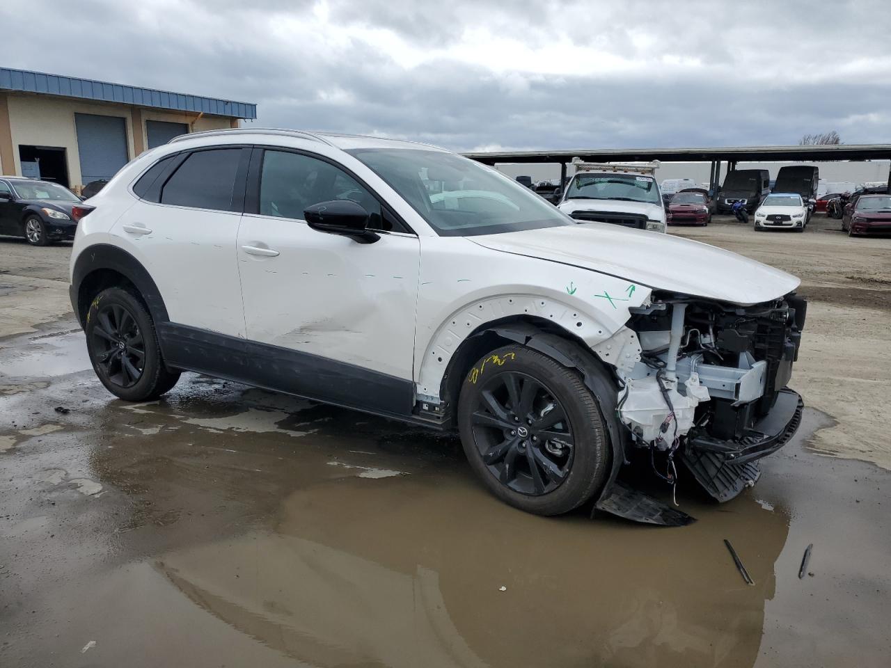 2023 Mazda CX-30 - Image 4
