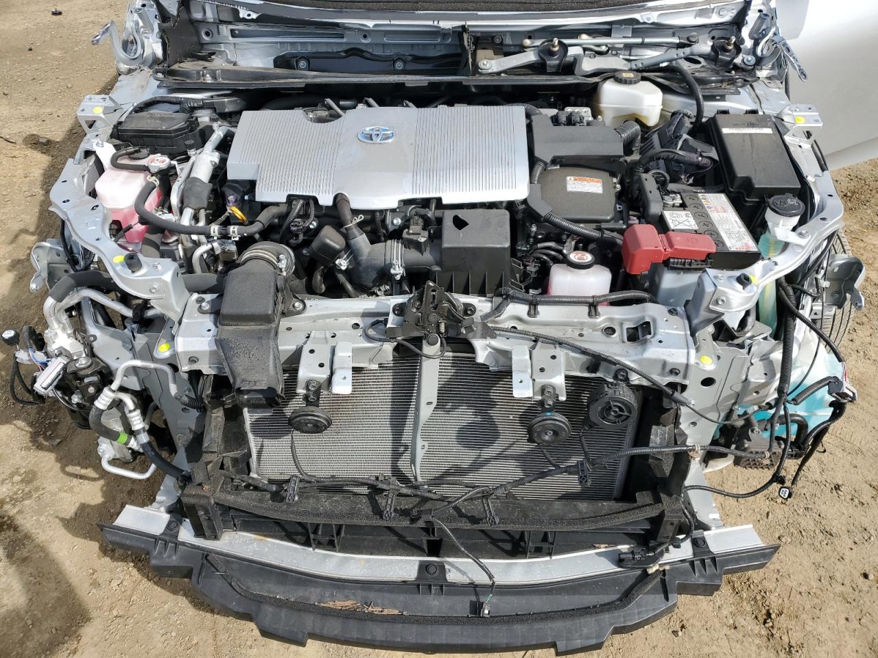 2022 Toyota Prius - Image 12