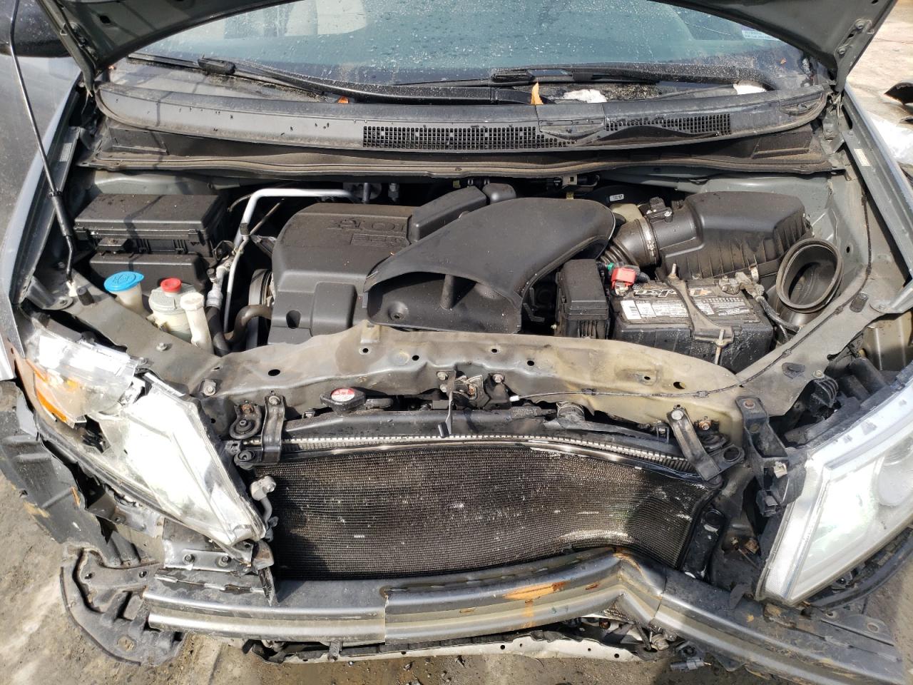 2011 Honda Odyssey - Image 12