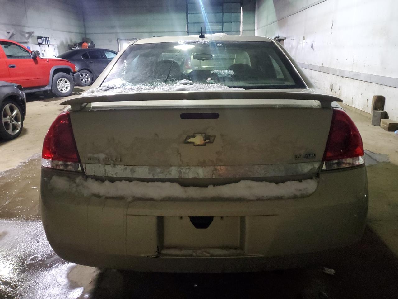 2010 Chevrolet Impala - Image 6