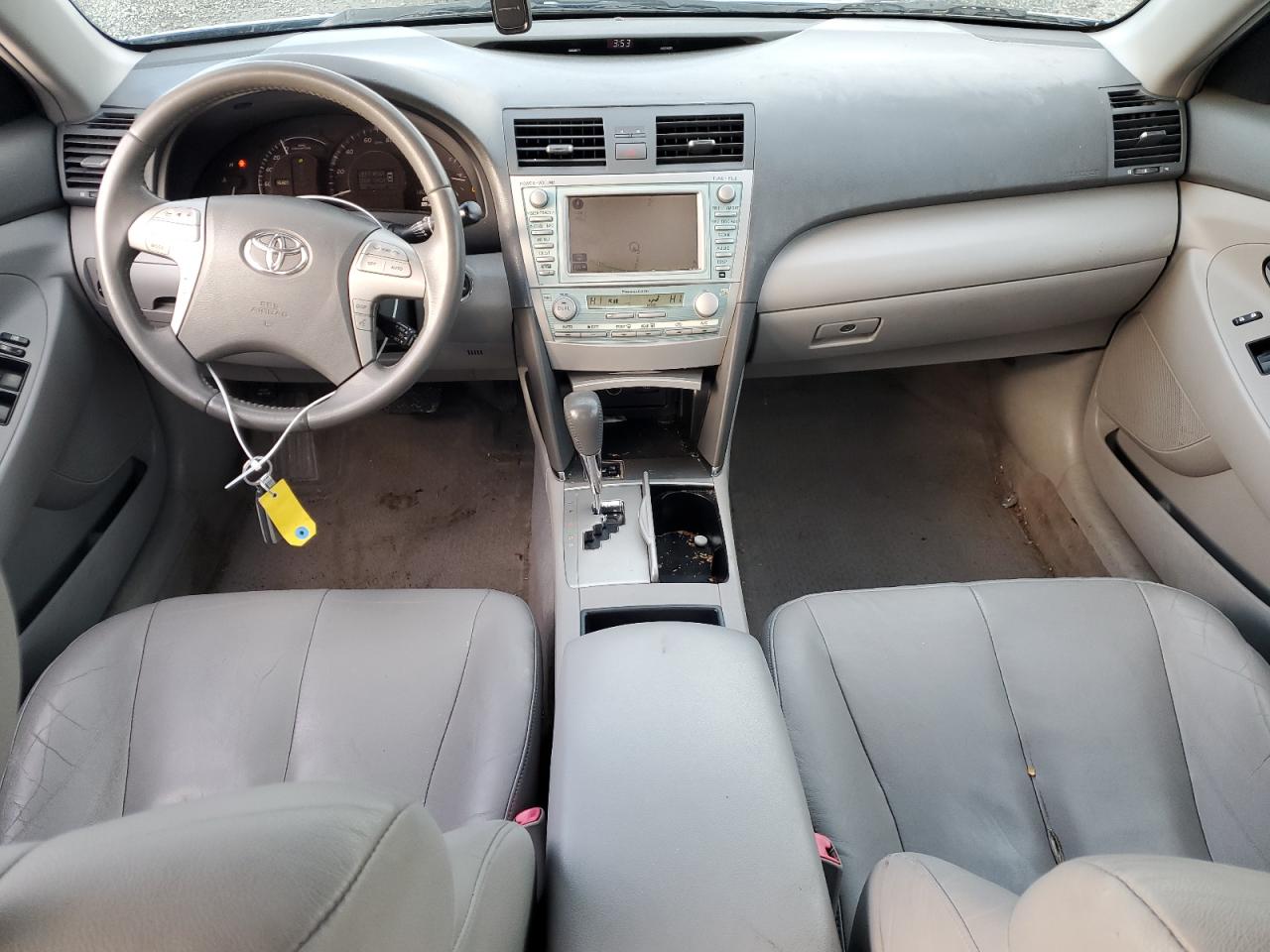 2009 Toyota Camry - Image 8