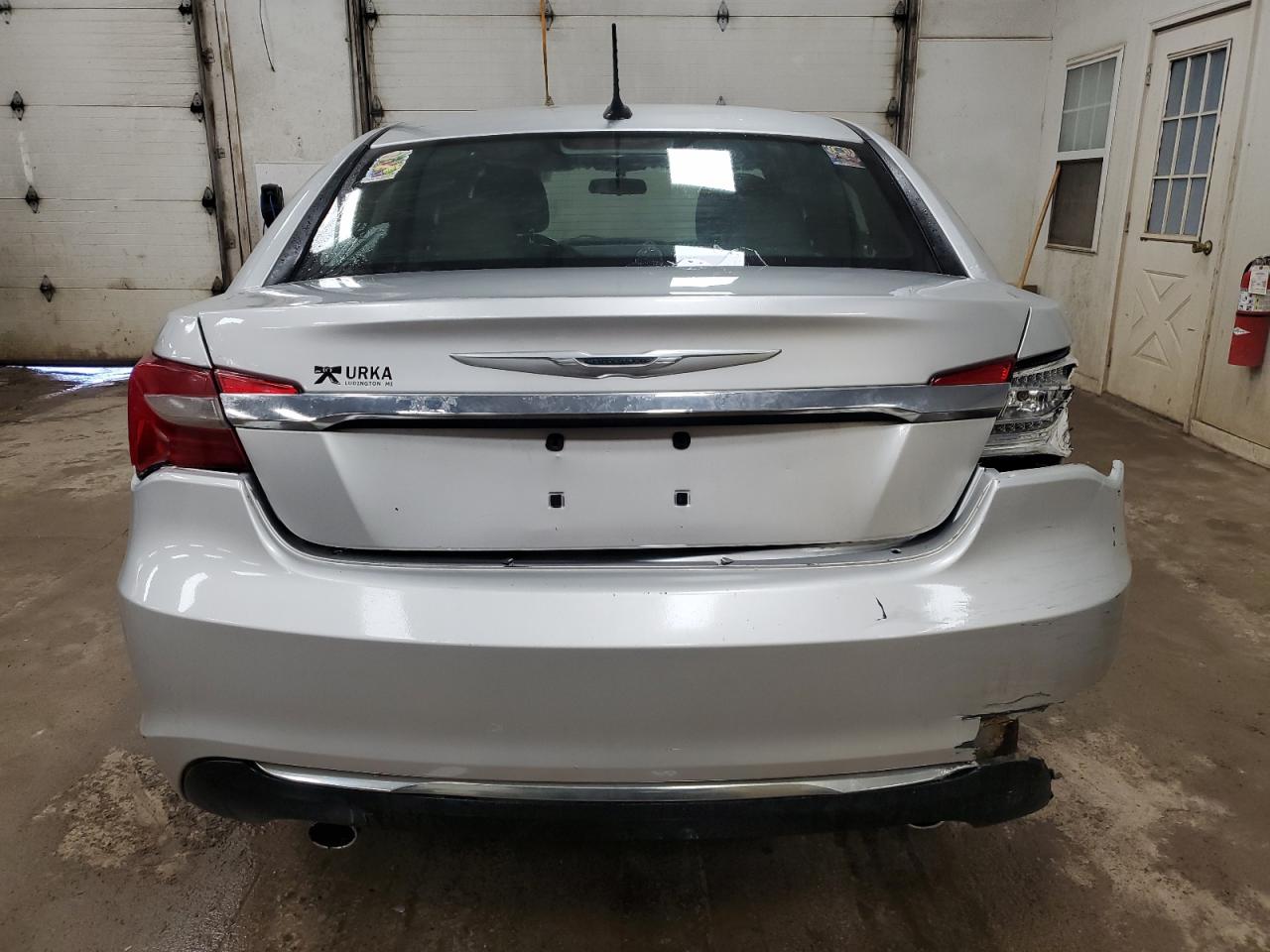 2011 Chrysler 200 - Image 6
