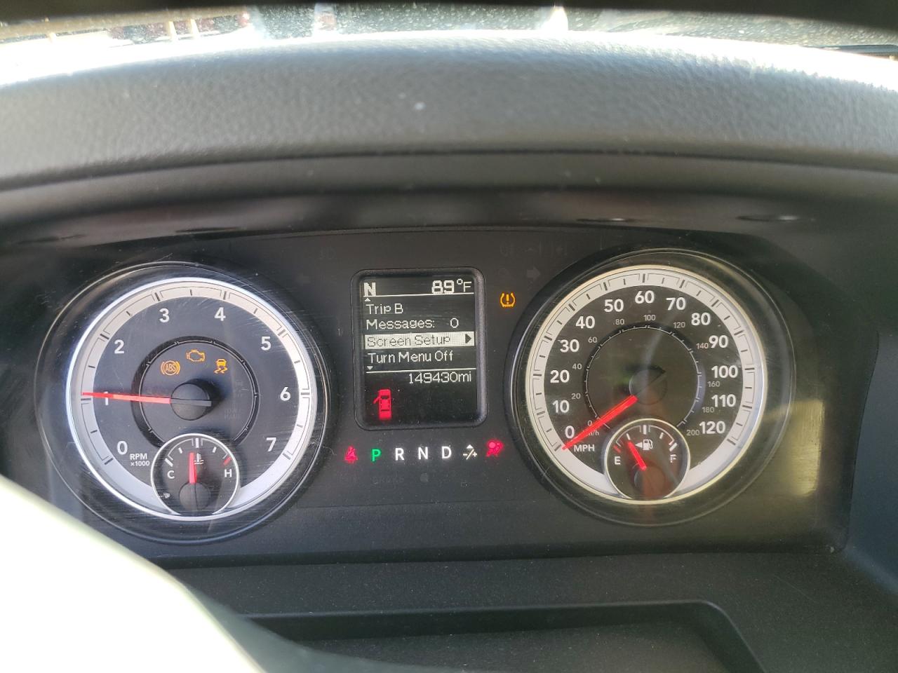 2015 RAM 1500 - Image 9