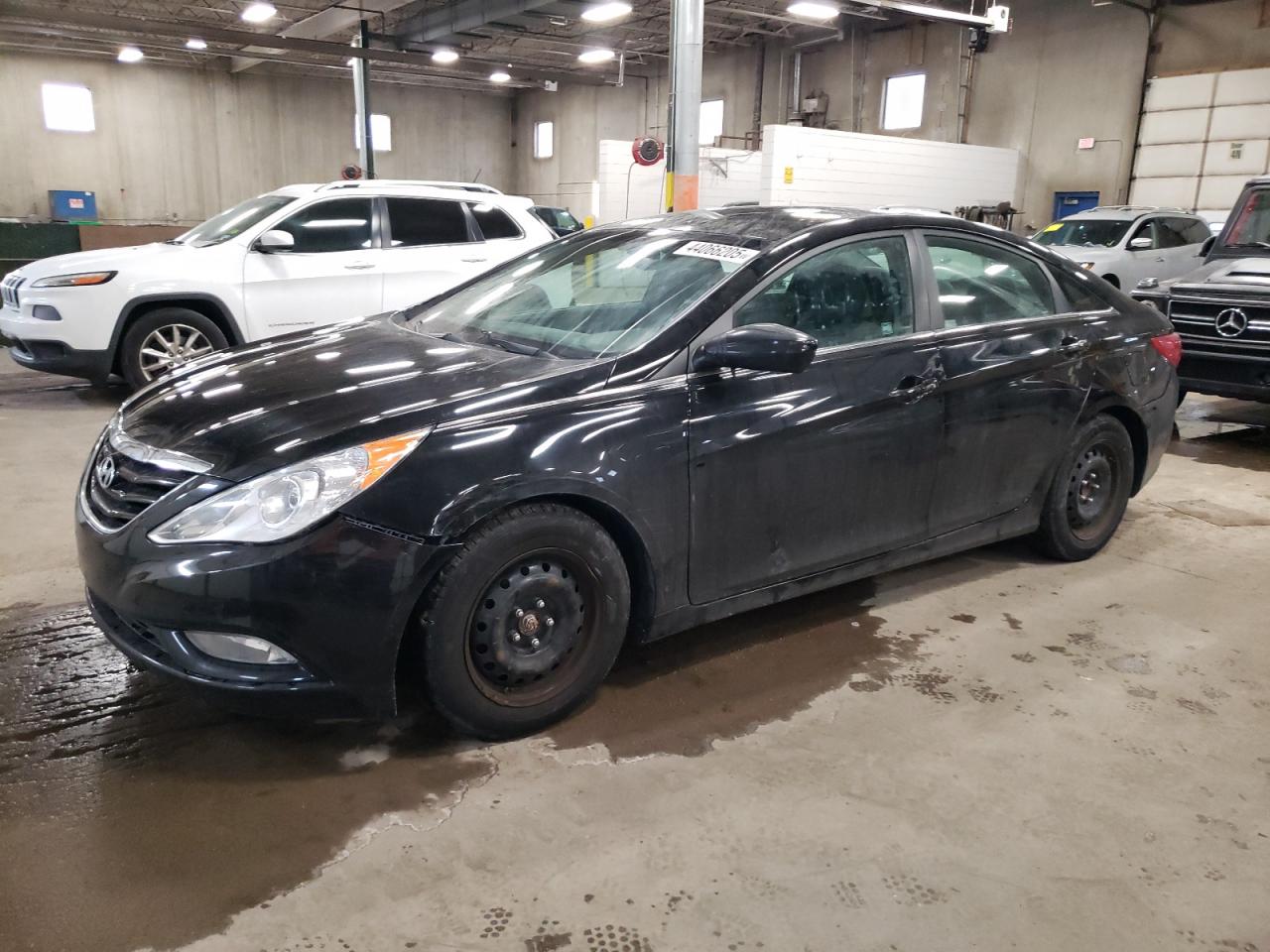 2013 Hyundai Sonata - Image 1