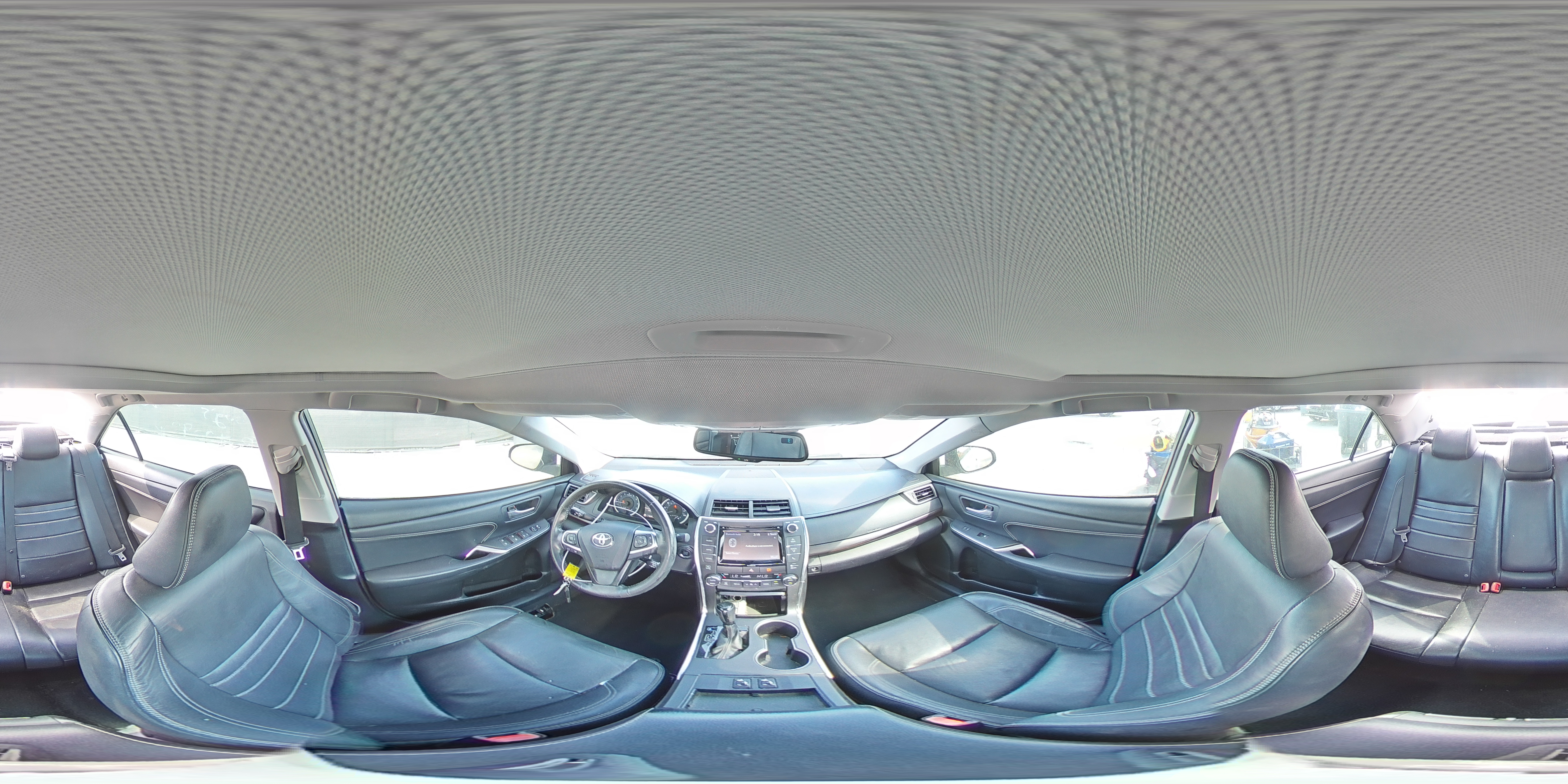 2017 Toyota Camry - Image 14