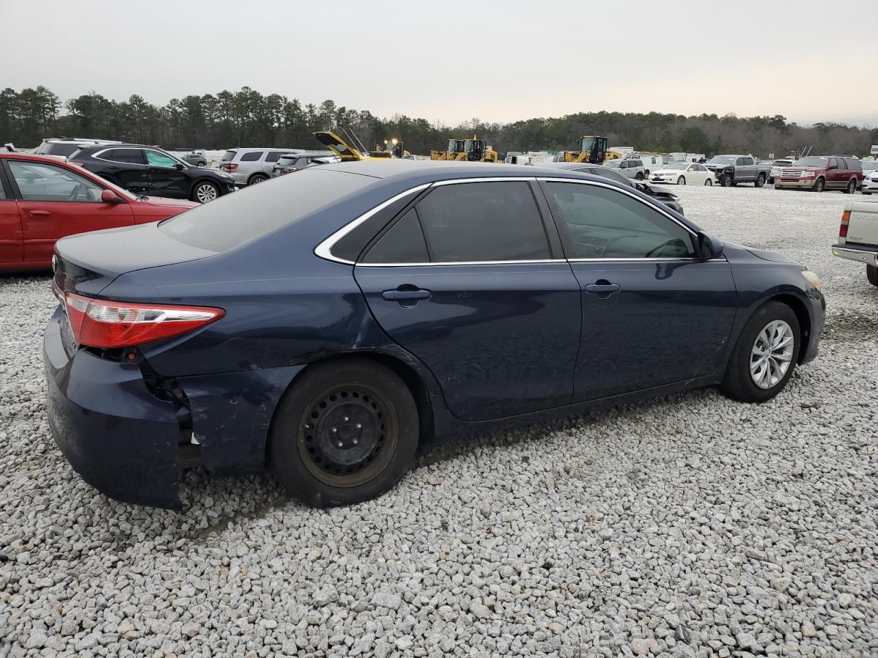 2016 Toyota Camry - Image 3