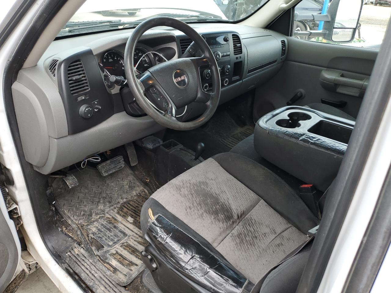 2007 GMC Sierra - Image 8