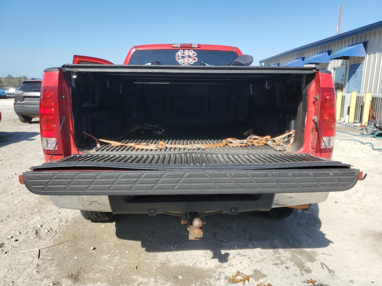 2009 GMC Sierra - Image 6