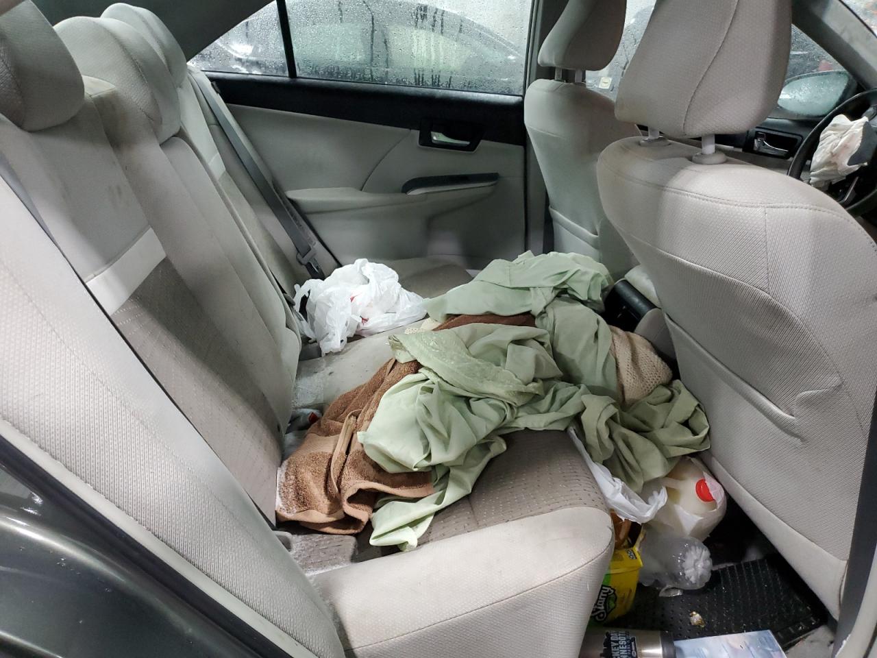 2012 Toyota Camry - Image 10