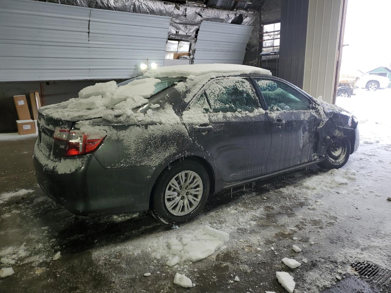 2012 Toyota Camry - Image 3