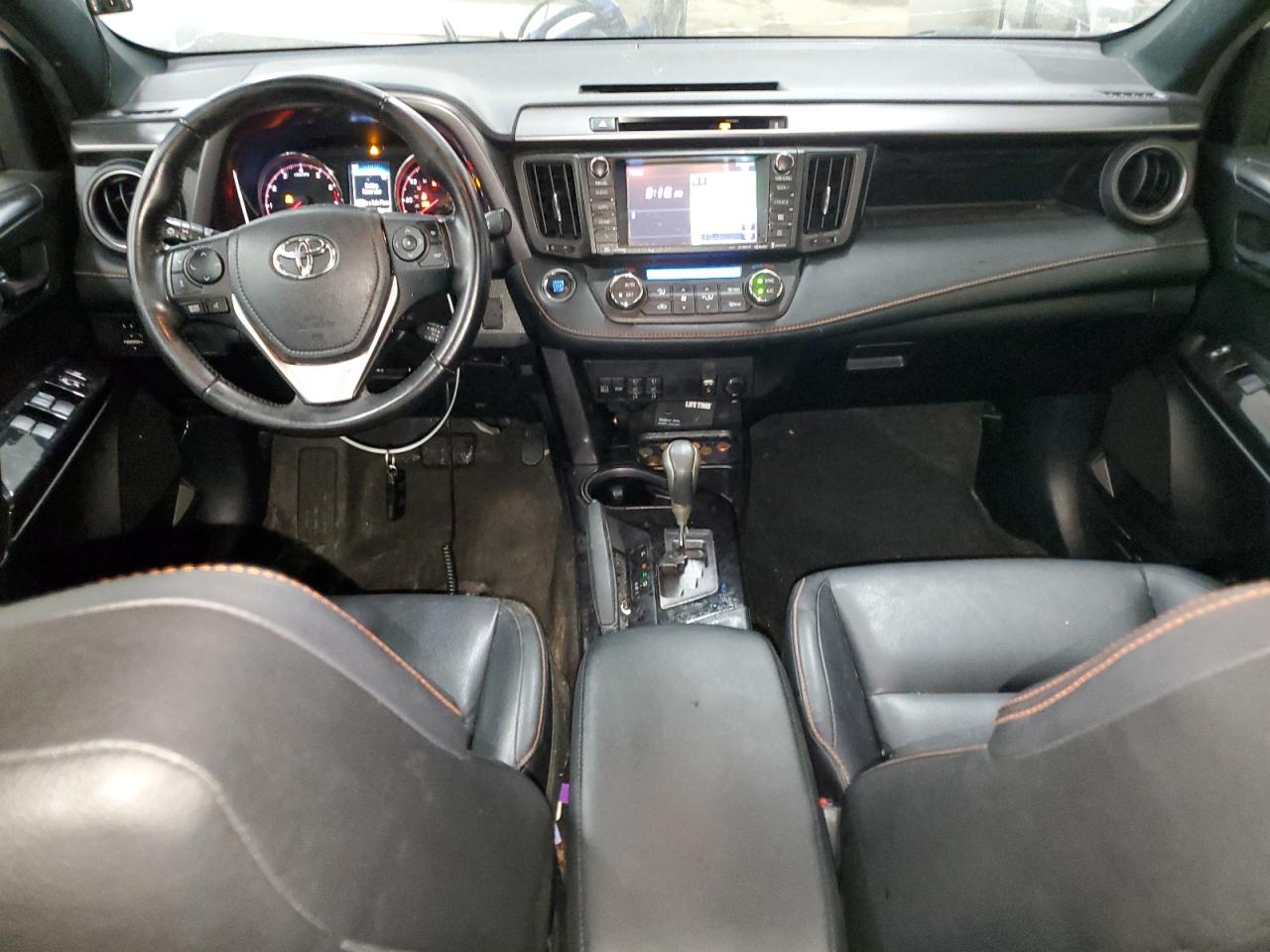2016 Toyota RAV 4 - Image 8