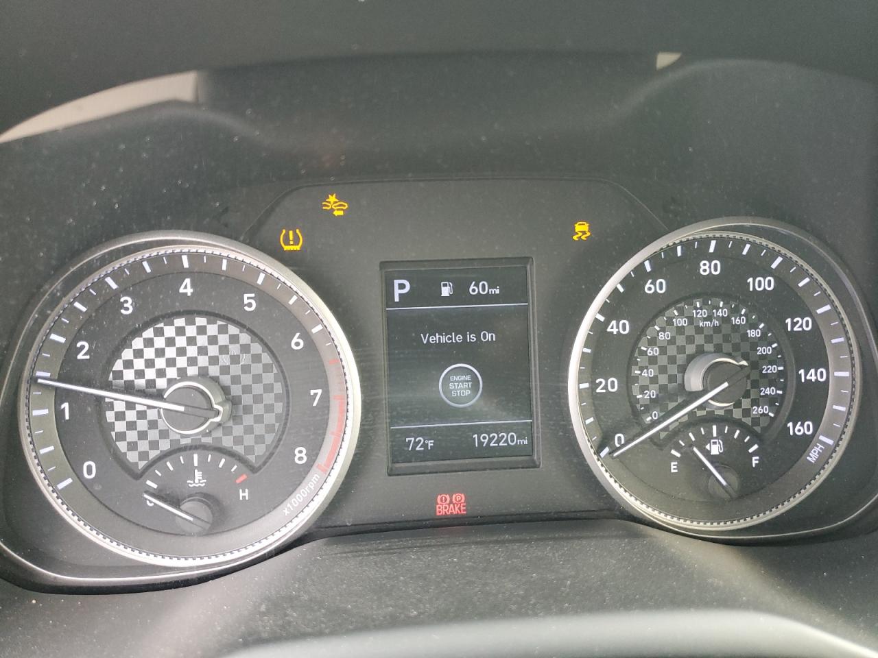 2020 Hyundai Elantra - Image 9