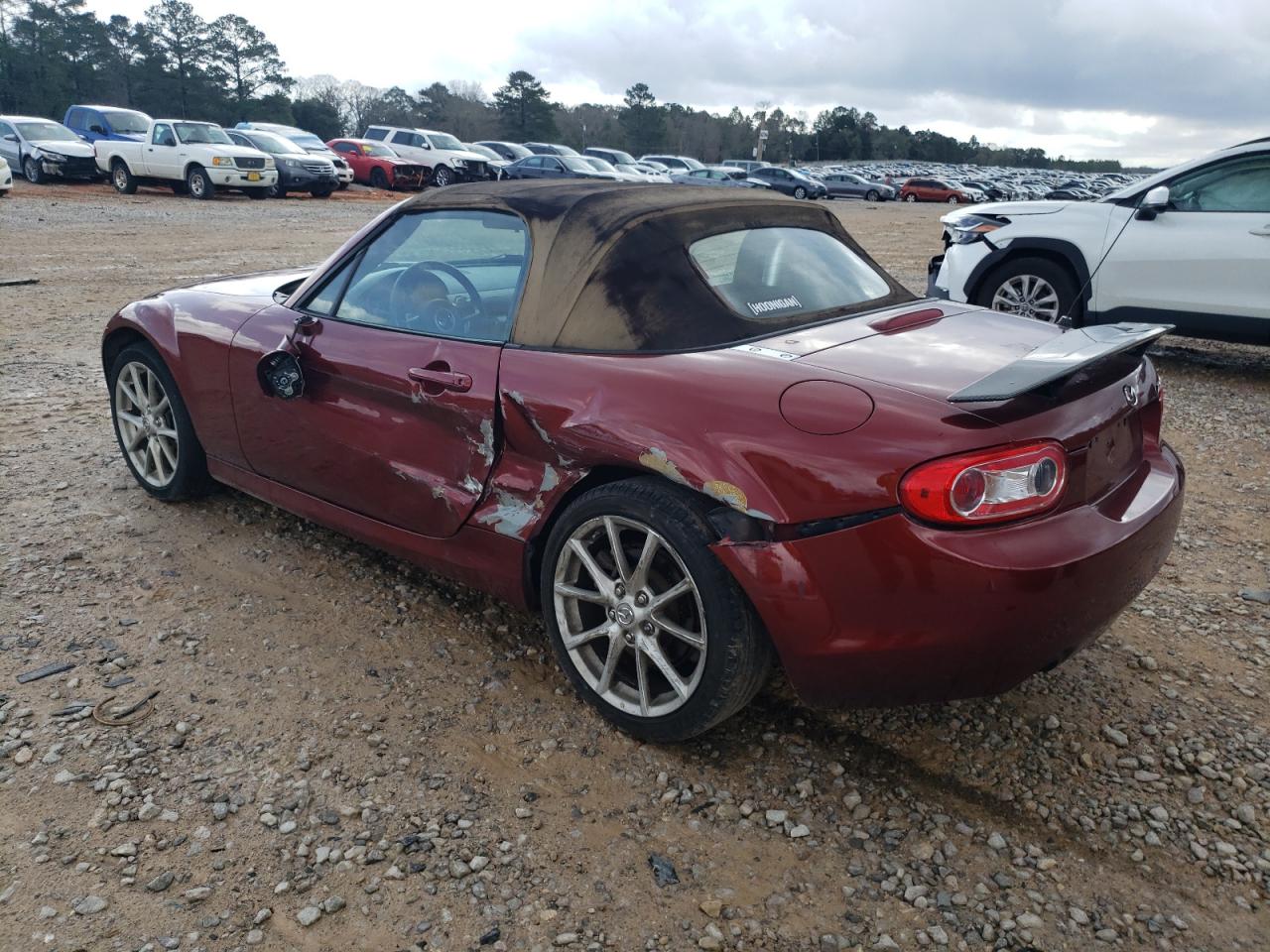 2010 Mazda MX-5 - Image 2