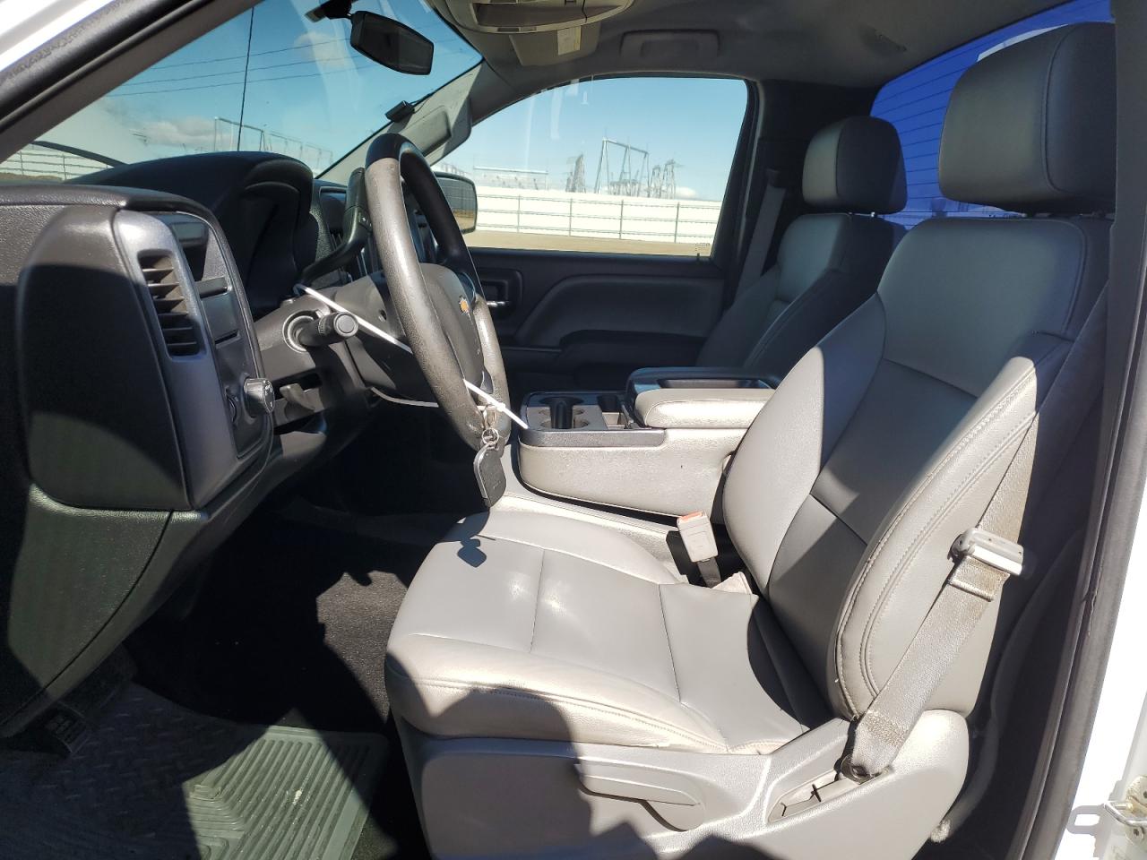 2015 Chevrolet Silverado - Image 7