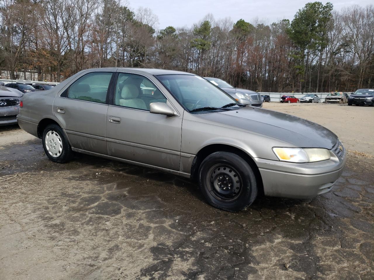 1998 Toyota Camry - Image 4