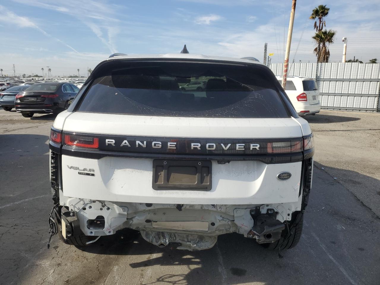 2018 Land Rover Range Rover - Image 6