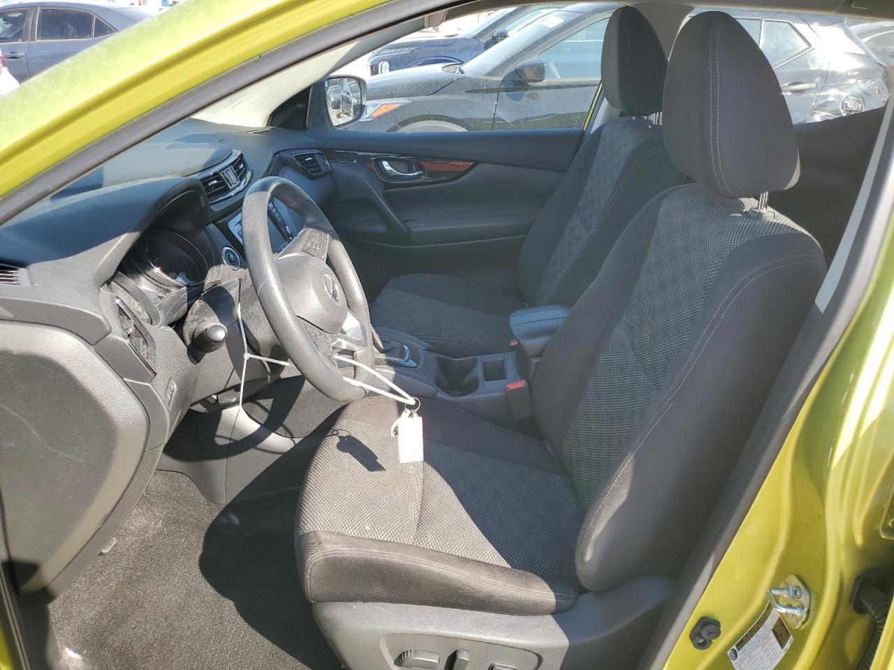 2020 Nissan Rogue - Image 7