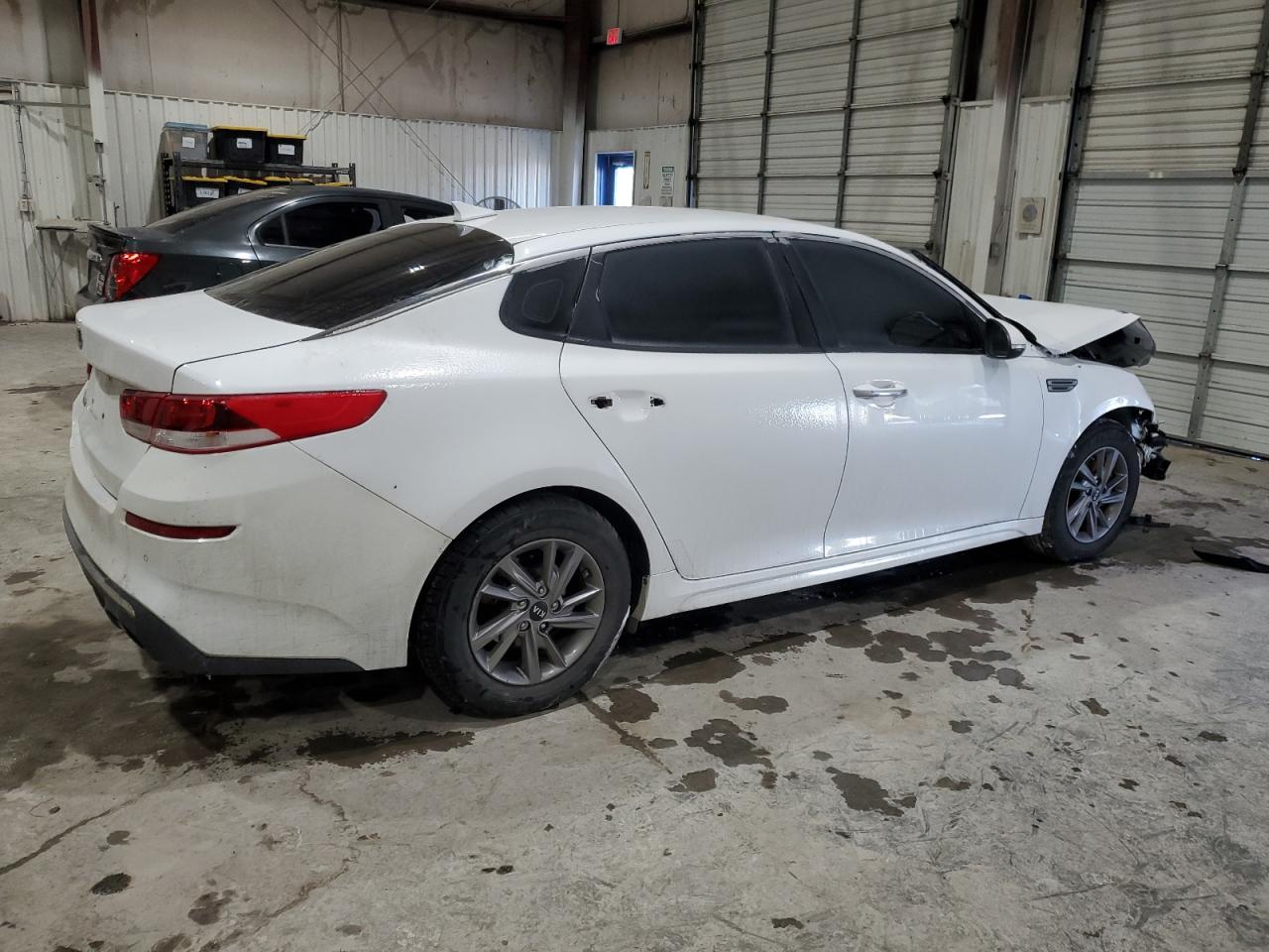 2020 Kia Optima - Image 3