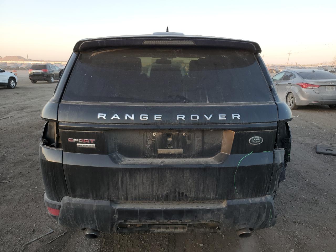 2015 Land Rover Range Rover - Image 6