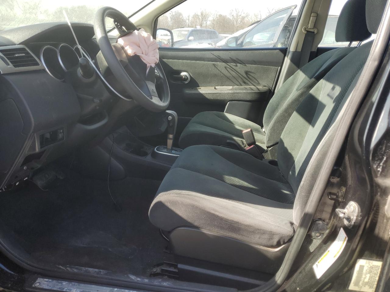 2012 Nissan Versa - Image 7