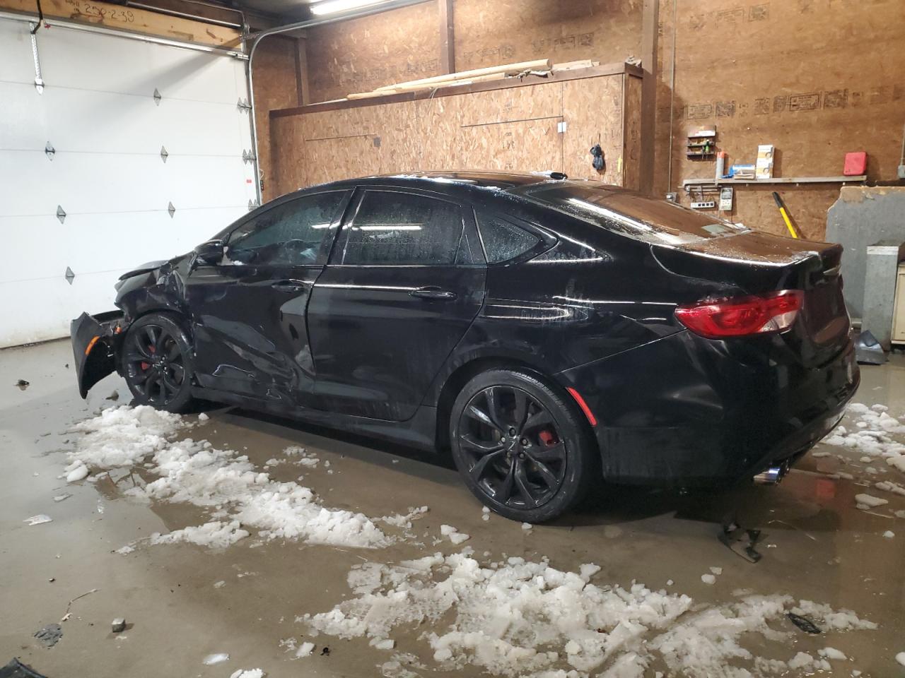 2015 Chrysler 200 - Image 2
