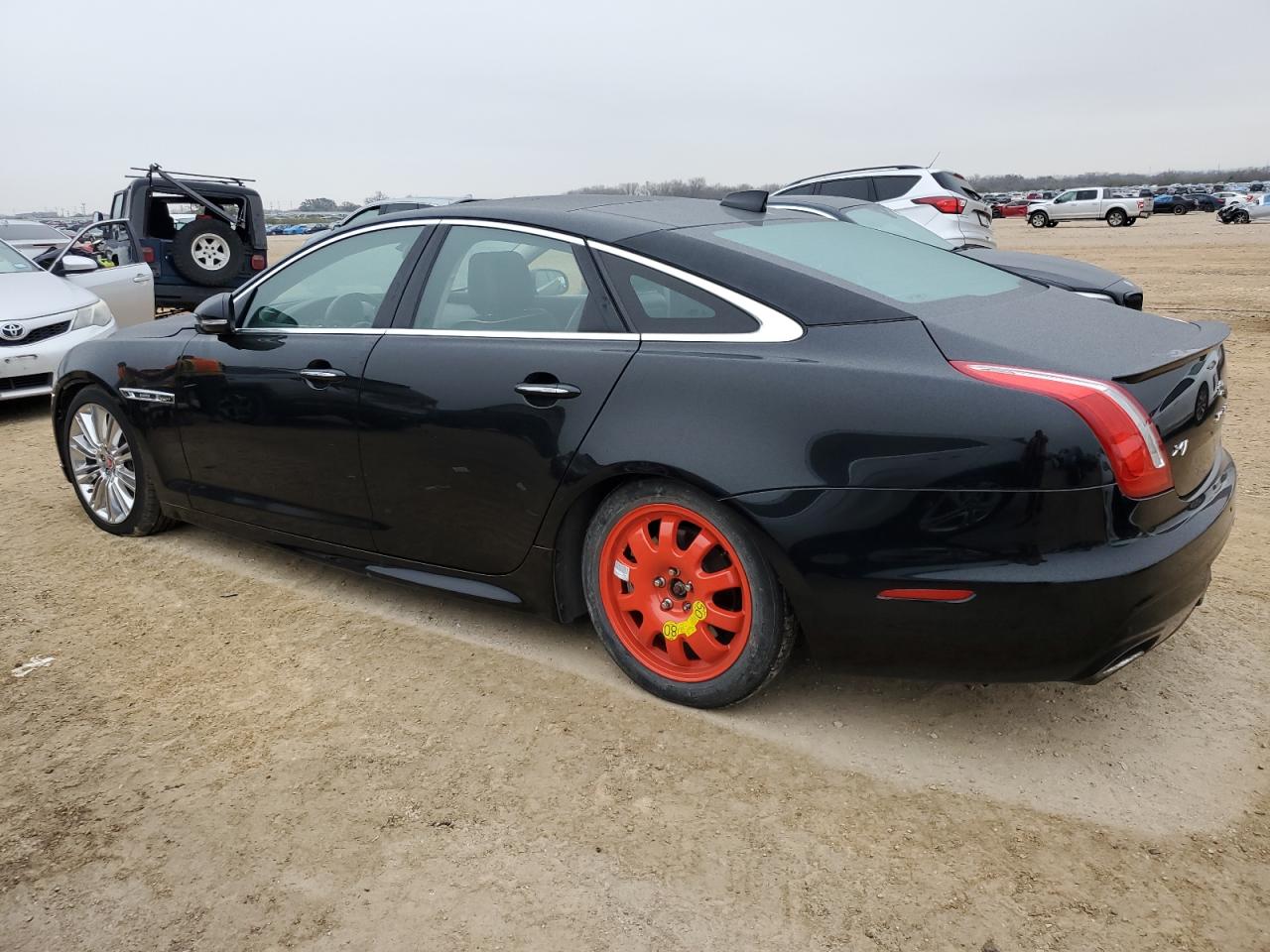2017 Jaguar XJ - Image 2