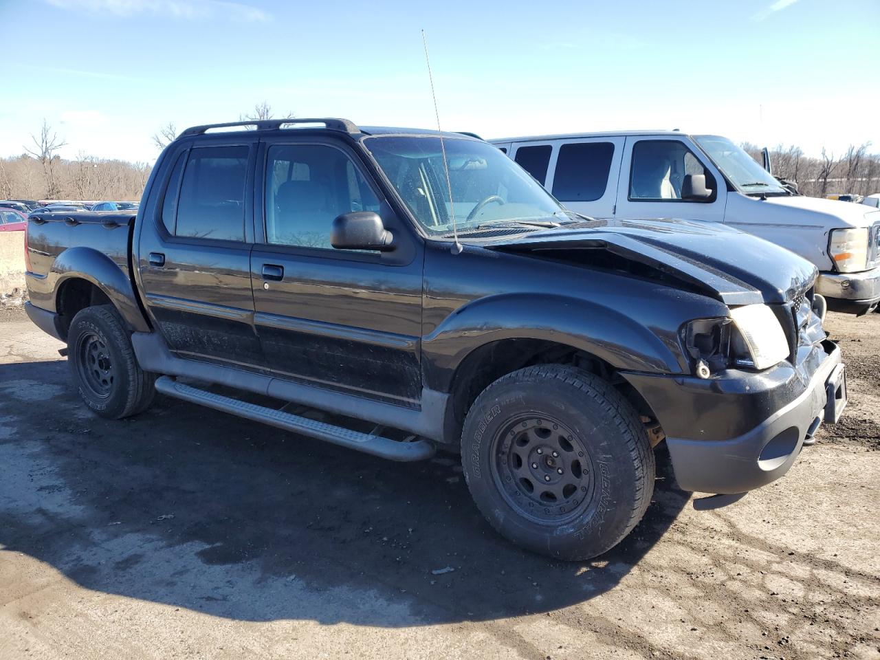 2005 Ford Explorer - Image 4