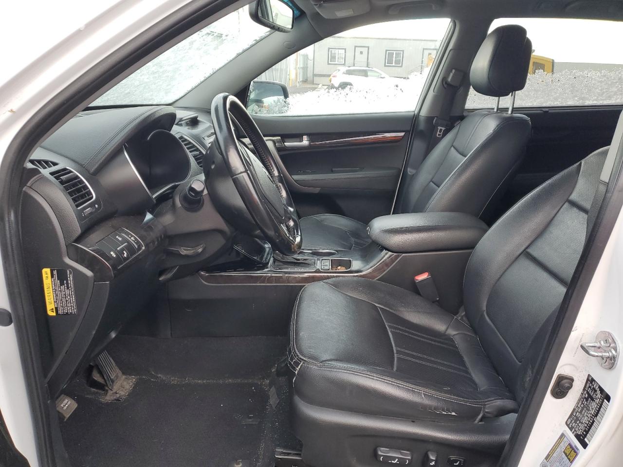 2014 Kia Sorento - Image 7