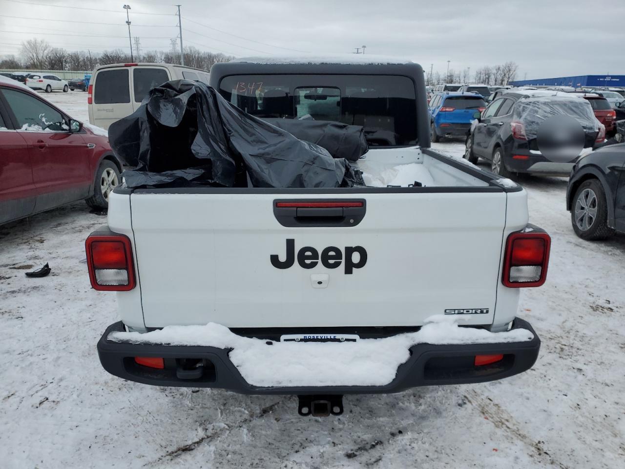 2021 Jeep Gladiator - Image 6