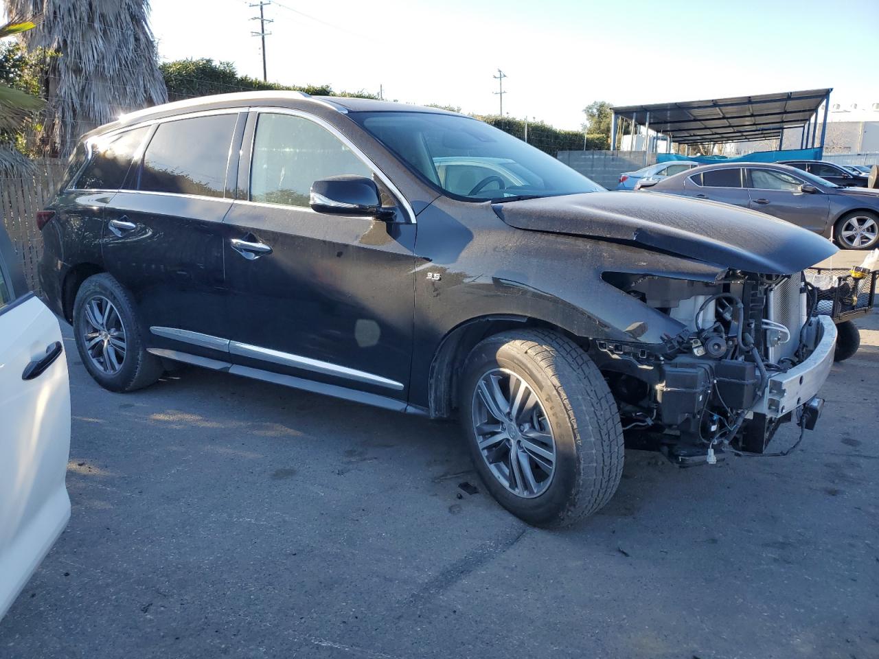 2020 Infiniti QX60 - Image 4
