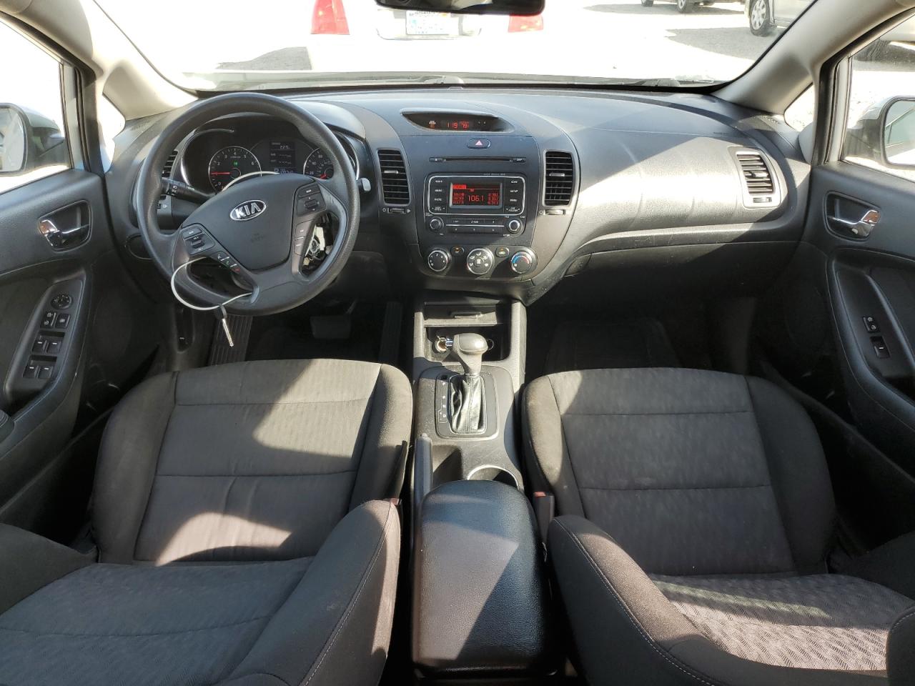 2014 Kia Forte - Image 8