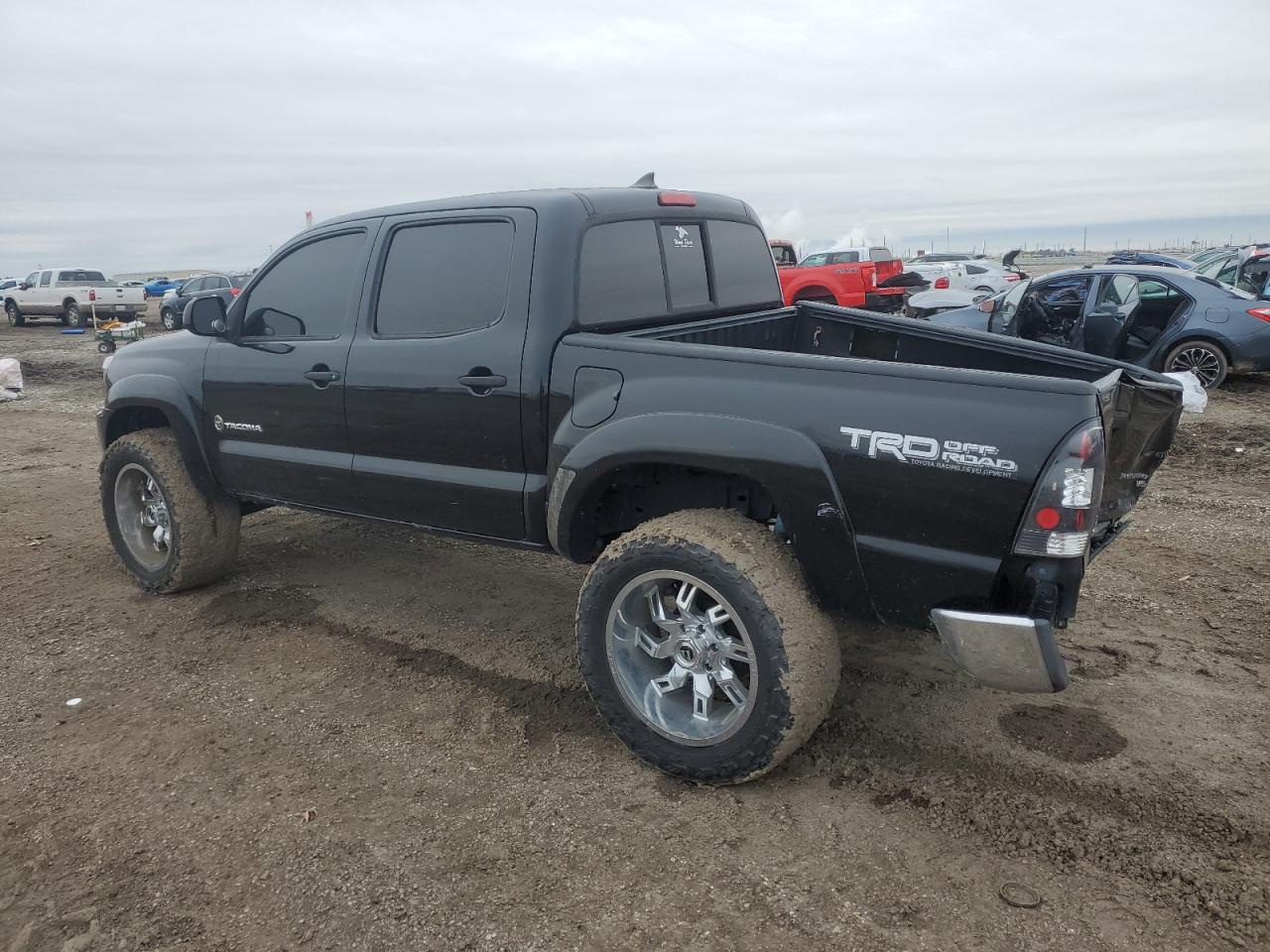 2012 Toyota Tacoma - Image 2