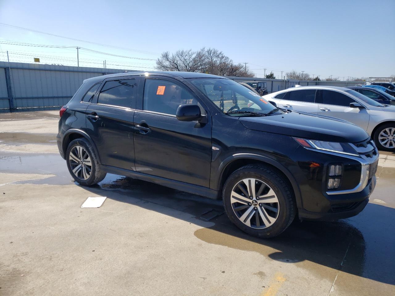 2021 Mitsubishi Outlander - Image 4