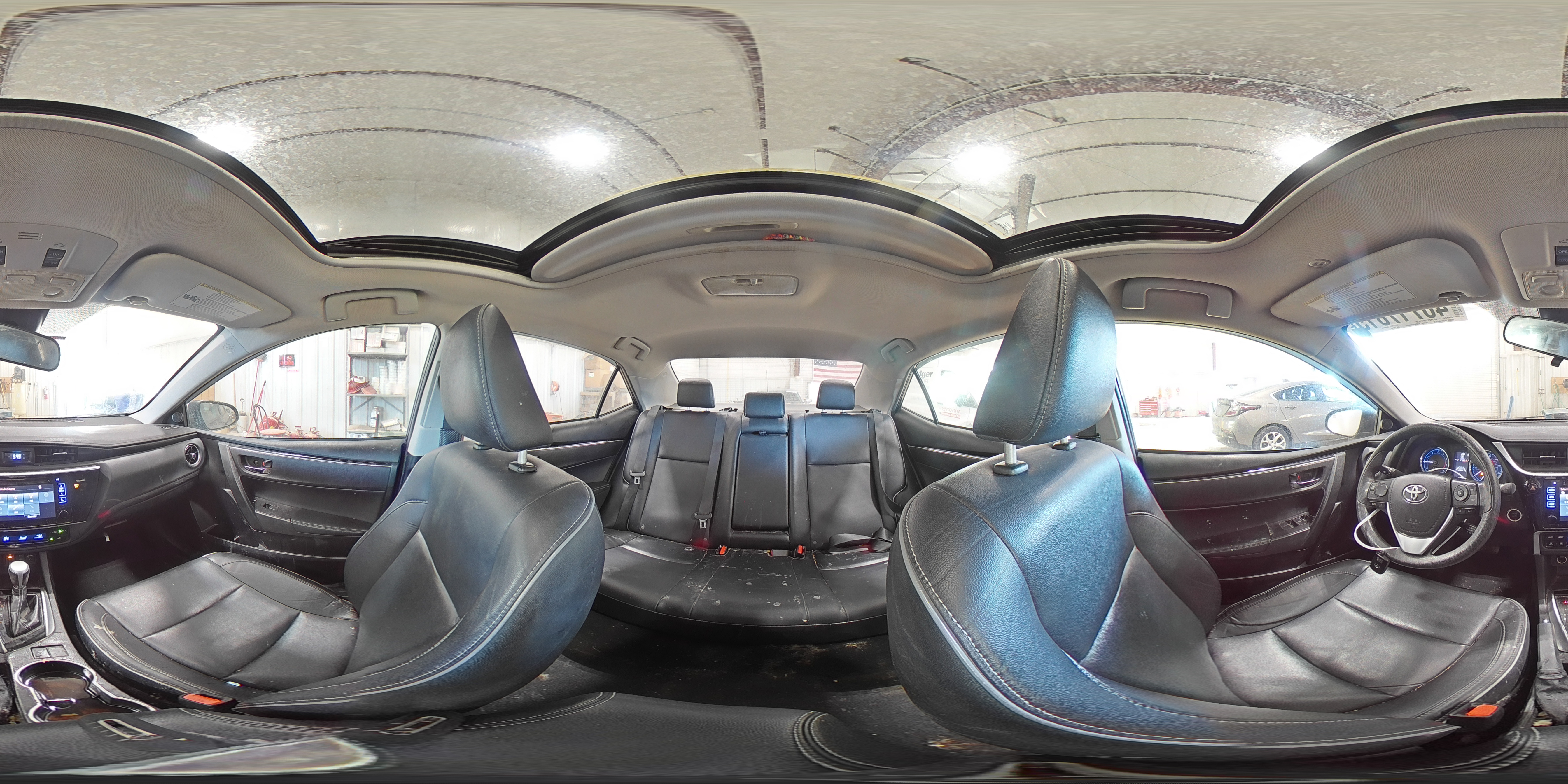 2017 Toyota Corolla - Image 13