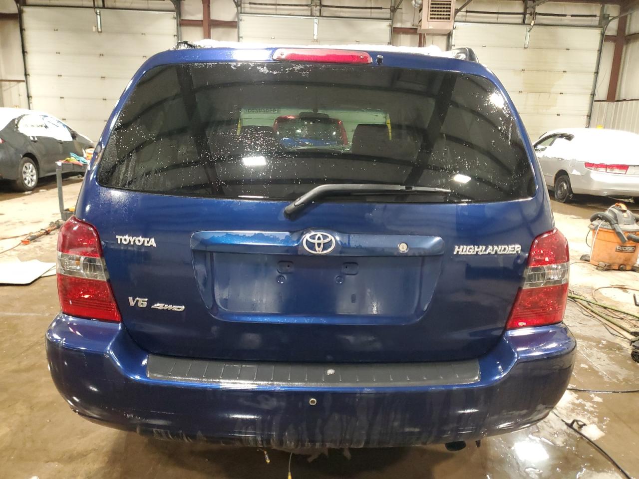 2004 Toyota Highlander - Image 6