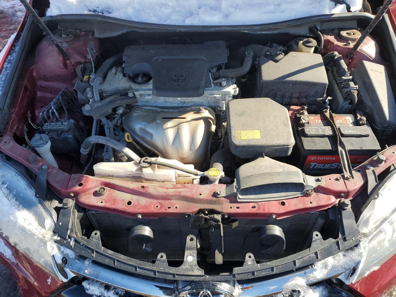 2015 Toyota Camry - Image 11