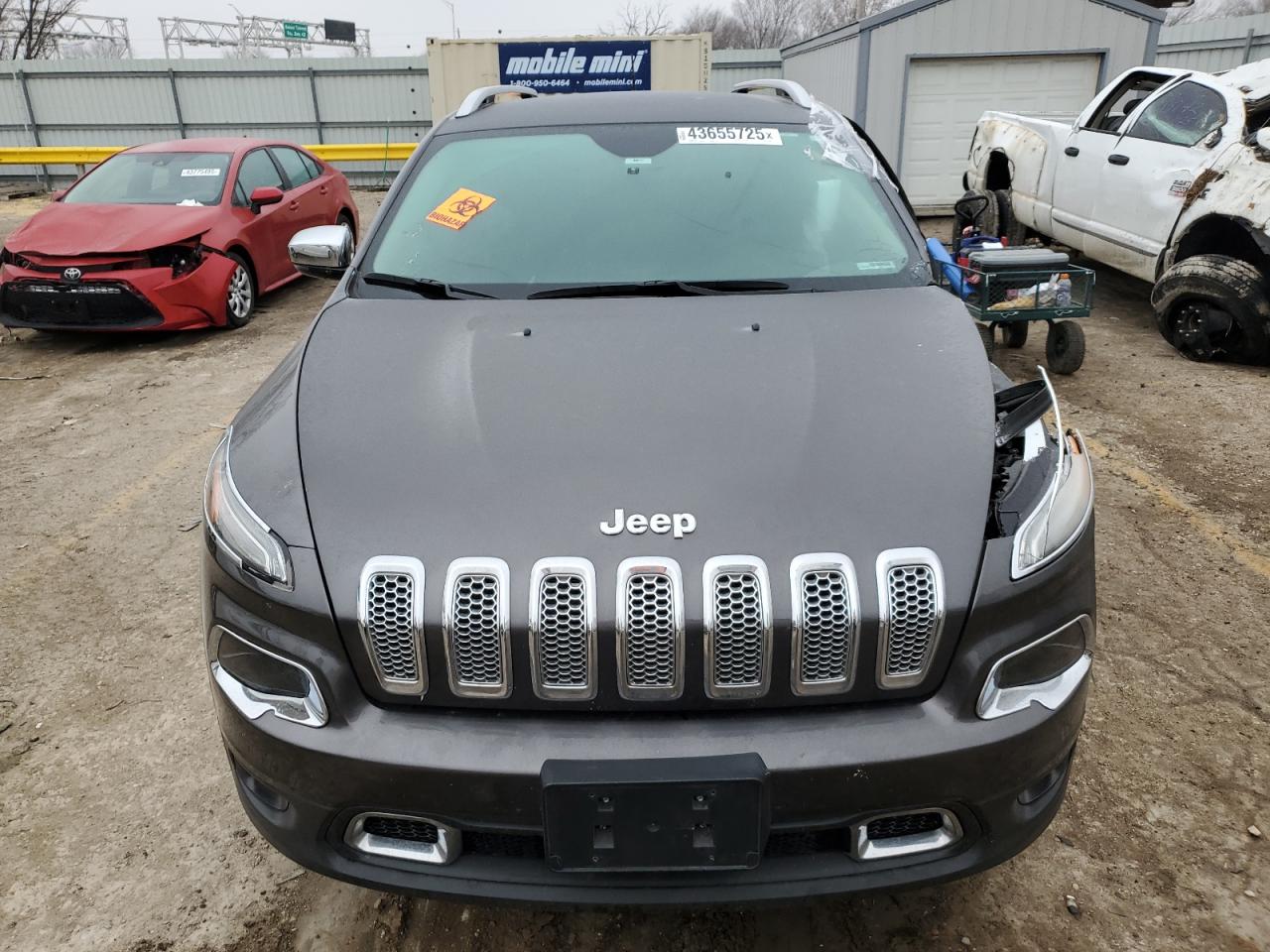 2018 Jeep Grand Cherokee - Image 5