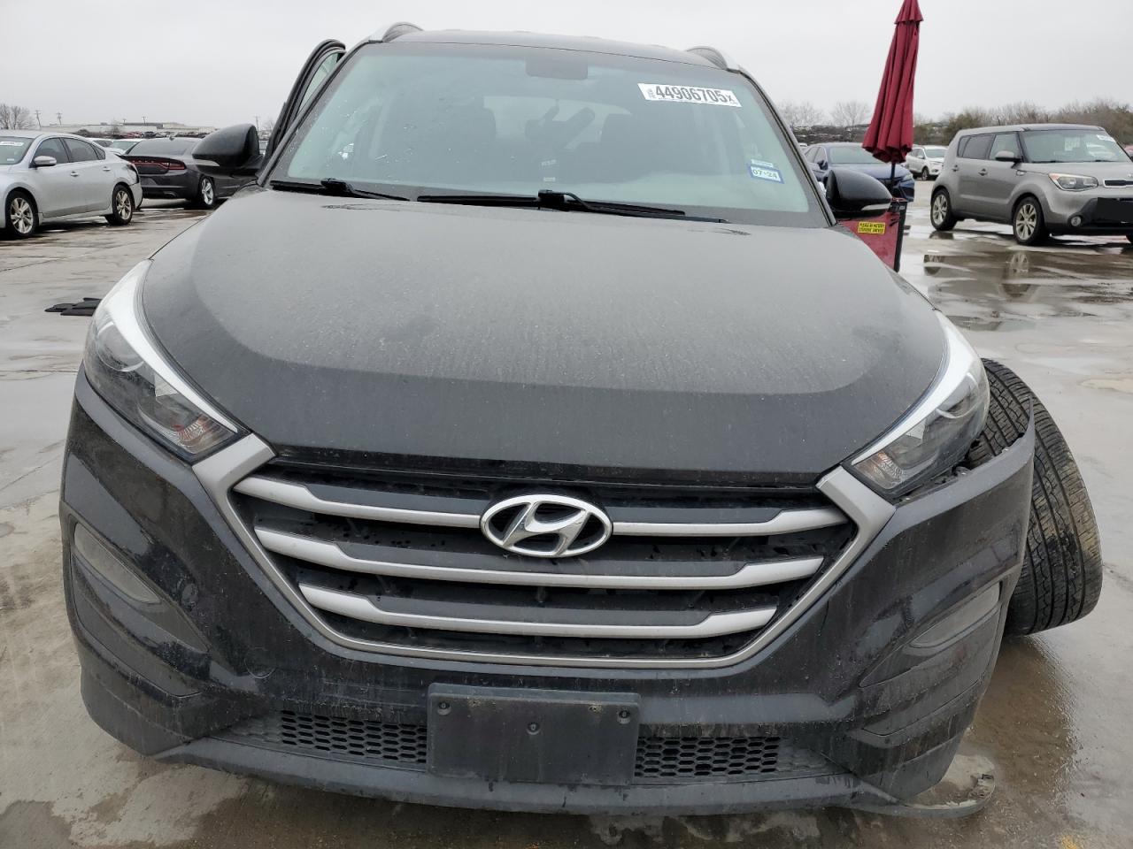 2017 Hyundai Tucson - Image 5