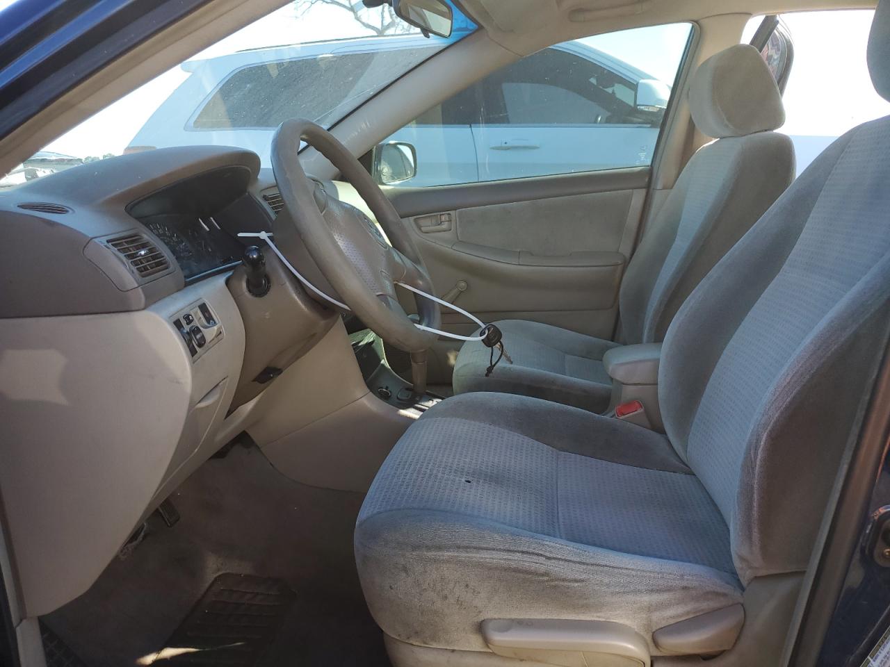 2005 Toyota Corolla - Image 7