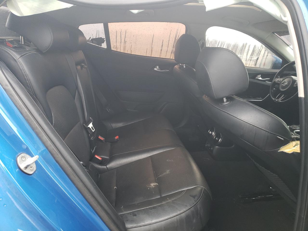 2019 Kia Stinger - Image 10