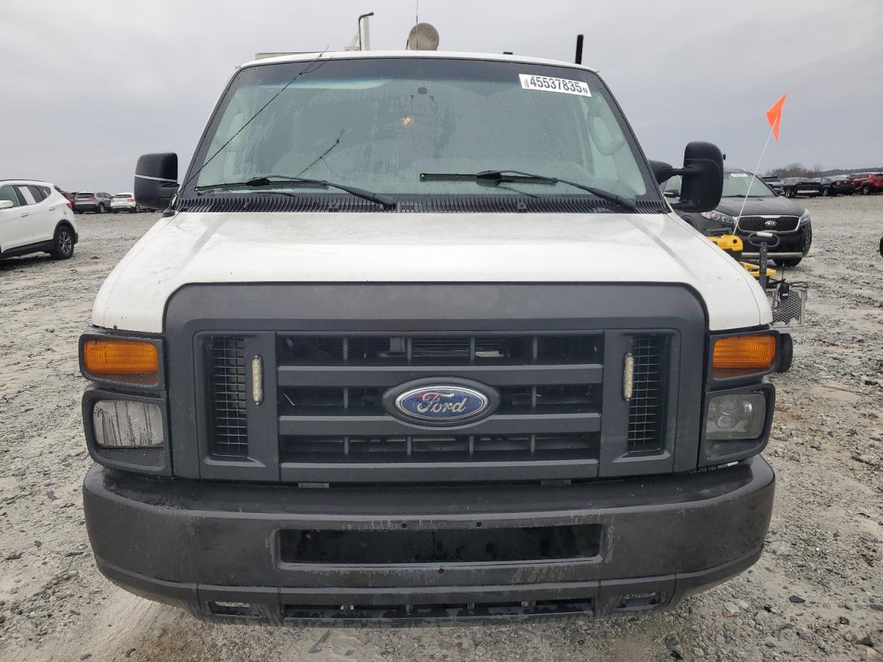 2012 Ford Econoline - Image 5